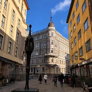 Design District Area - Compact Center Apartment Helsinki